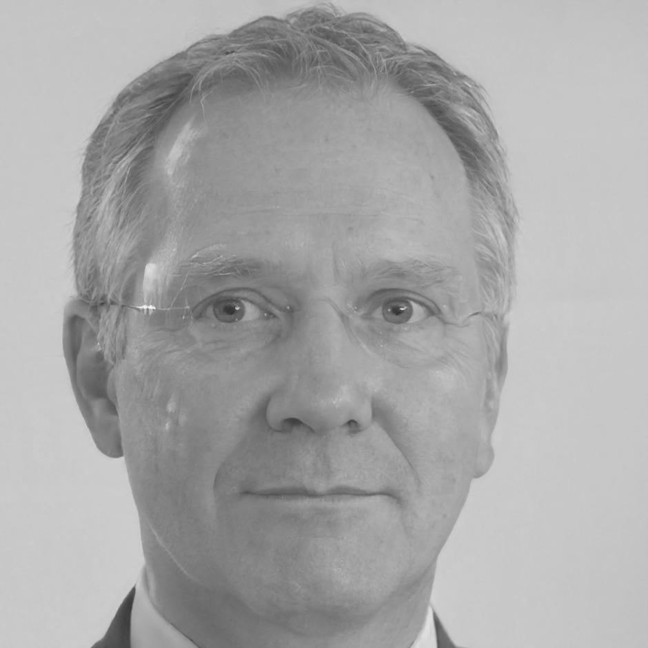Porträt von Finanzexperte Valerian Nachtmann